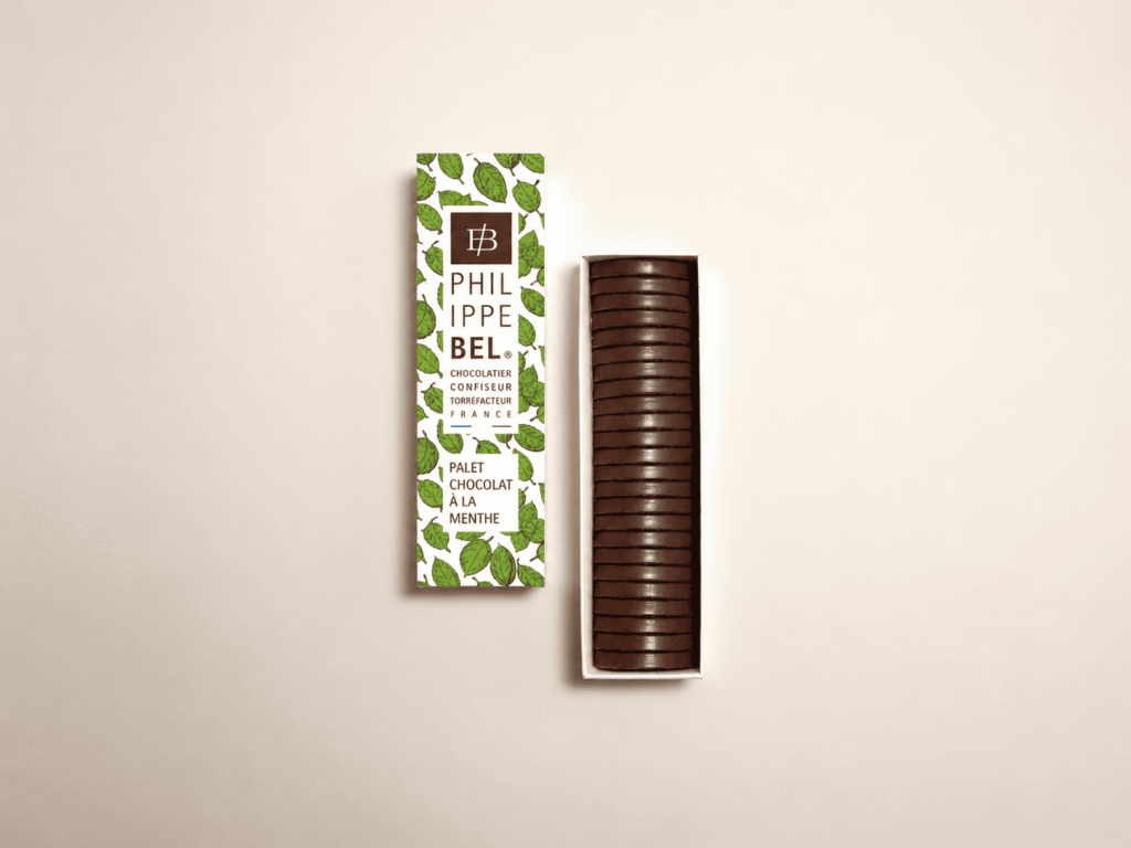 Palet de chocolat noir avec insert de menthe fraiche semi-liquide - 190g